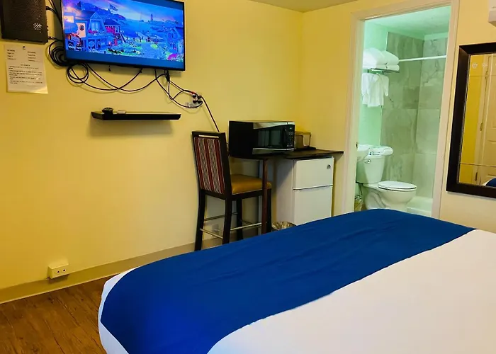Eagle Crater Lake Inn