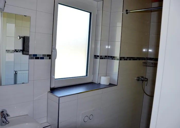 Bungalows am Sonnencamping Albstadt - oberhalb Badkap