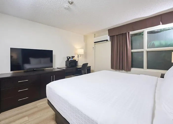 Canad Inns Destination Centre Windsor Park Winnipeg