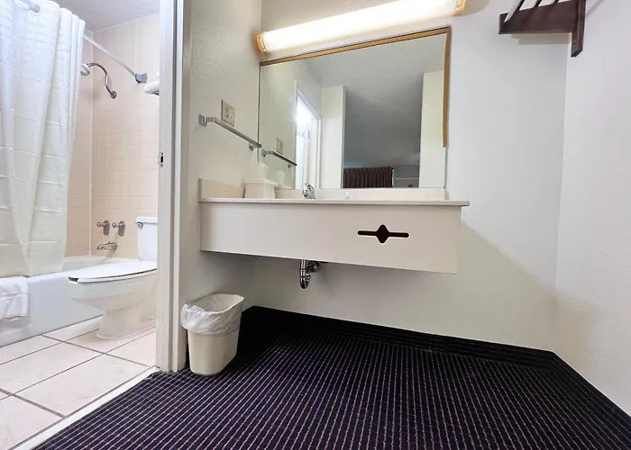 Heritage Inn & Suites By Capital O Baton Rouge I 10