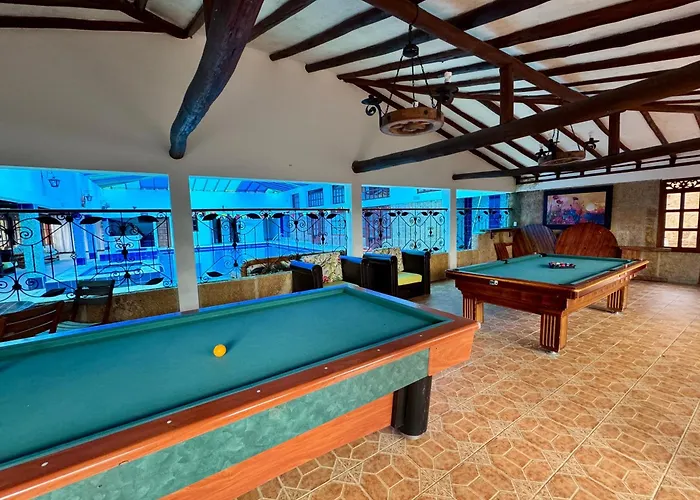 Hotel Bosque de la Villa