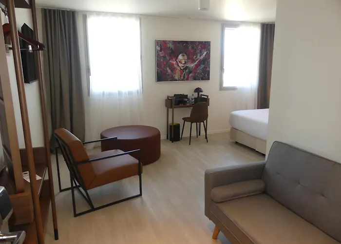 Hotel Adonis le Castellet à Signes