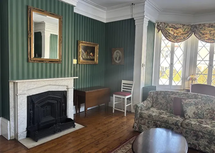 Rhinebeck Dog Friendly Hotels
