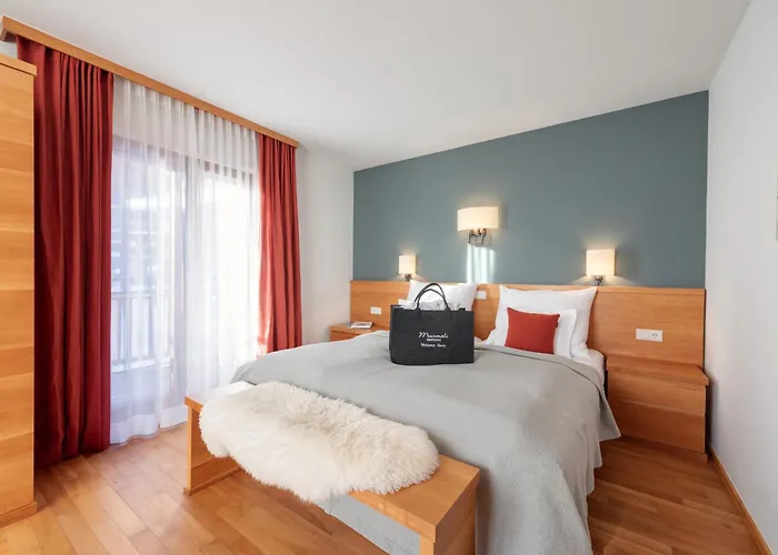 Boutique Hotel Murmeli - Ski In & Ski Out
