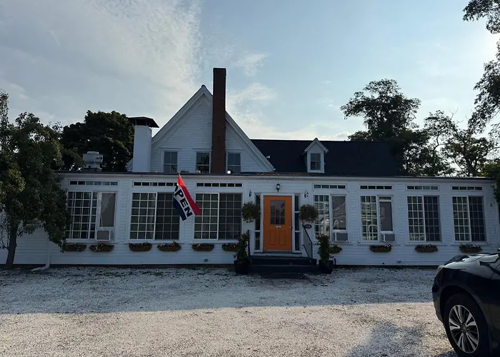 Wellfleet Dog Friendly Hotels