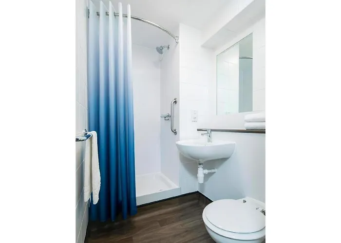 Travelodge Bracknell Binfield