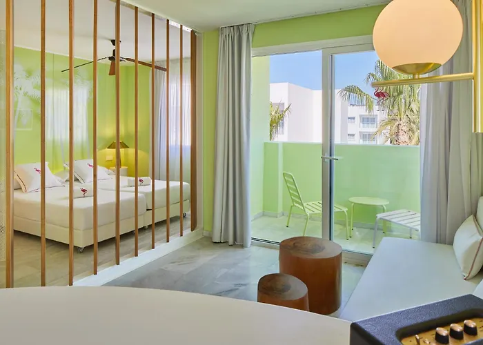 Tropicana Ibiza Suites - Adults Only Platja d'en Bossa