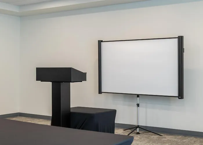 Hilton Garden Inn Portland Airport