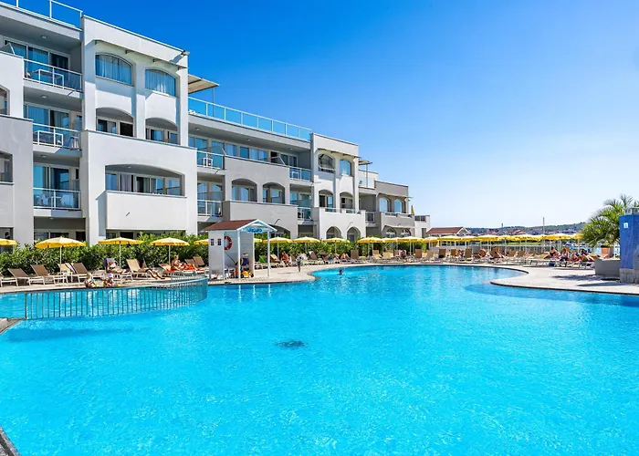 Family Resort Del Mar