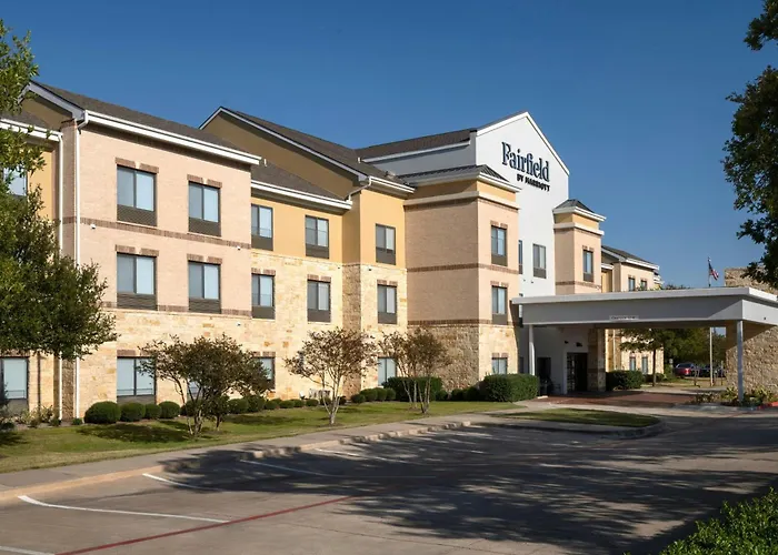 Fairfield Inn And Suites By Marriott Dallas Mansfield