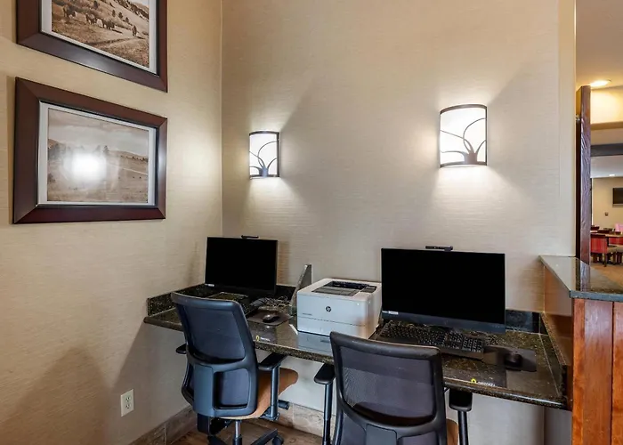 Comfort Suites Golden West On Evergreen Parkway