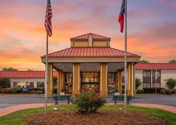 Village Inn Clemmons-Winston Salem, Trademark By Wyndham