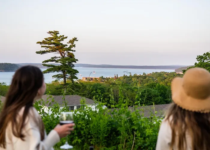 Wonder View Inn - Bar Harbor Collection