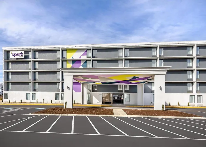 Spark By Hilton Roanoke Airport