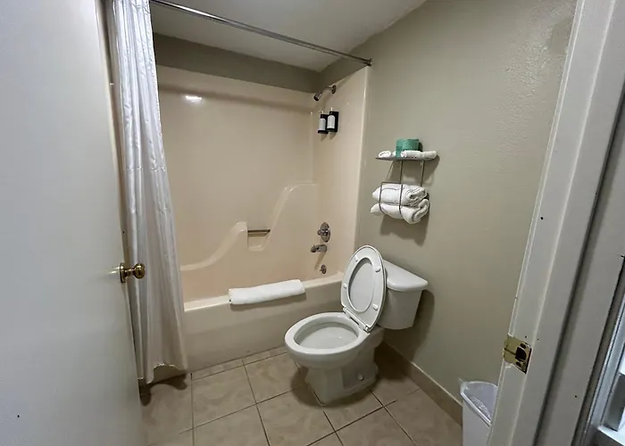 Americana Inn - Henderson