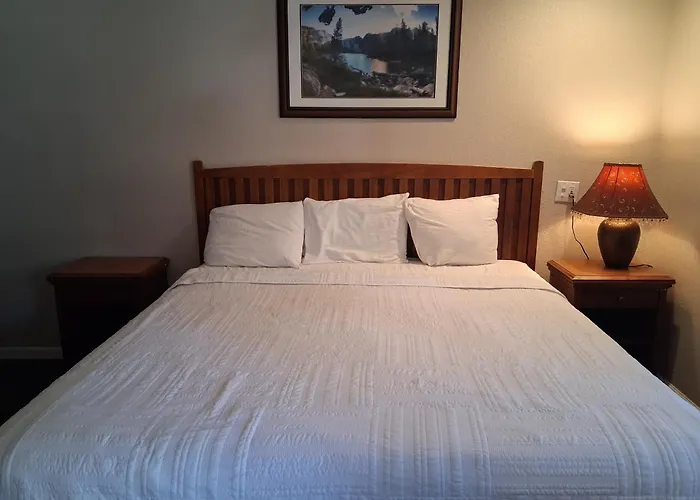 A&A Lake Tahoe Inn