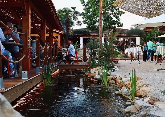L'Alcove Hotel Restaurant