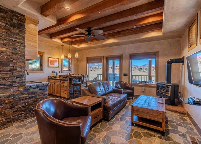 Cougar Ridge Resort
