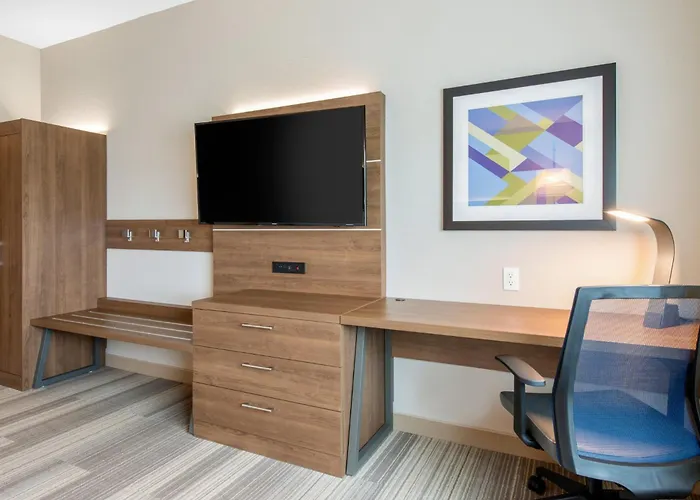 Holiday Inn Express & Suites - Wildwood - The Villages By Ihg