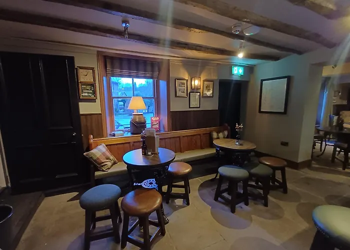 Fox And Pheasant Inn