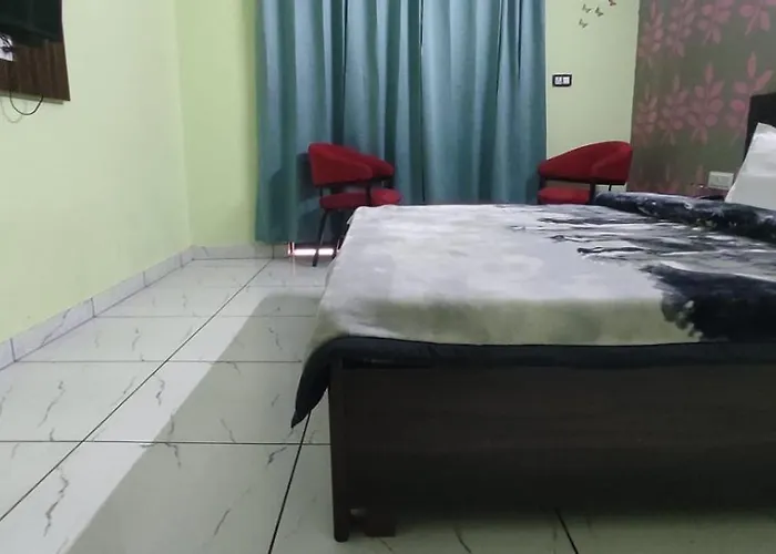 Hotel Neel Kamal Near Chandigarh Railway Station