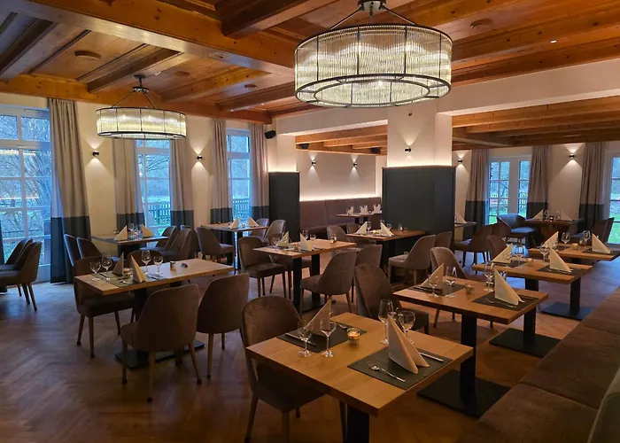 Hotel und Weingut Karlsmühle