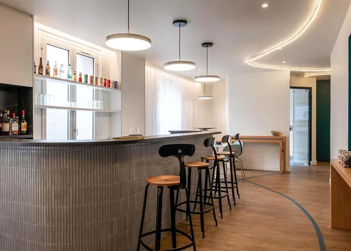Hotel ibis Styles Asnieres Centre