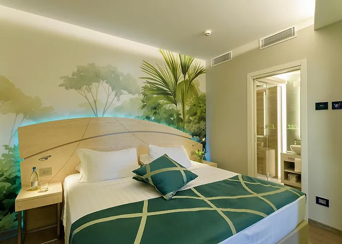 Color Hotel Style, Design & Gourmet Bardolino