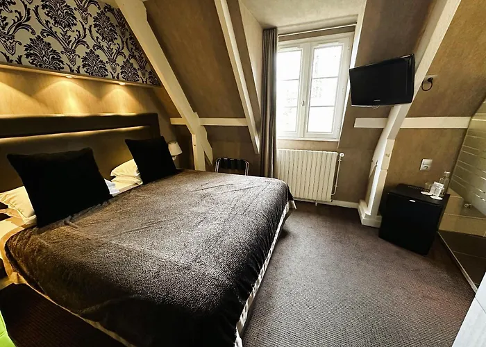 Le Manoir du Lys, The Originals Relais (Relais du Silence)