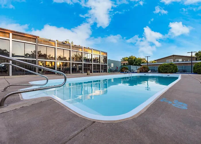 Quality Inn & Suites Canon City