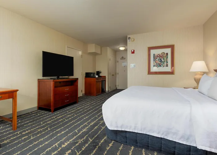 Hilton Garden Inn Milwaukee Northwest Conference Center