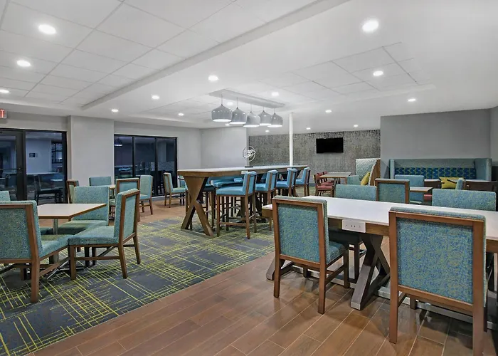 Hampton Inn Westfield
