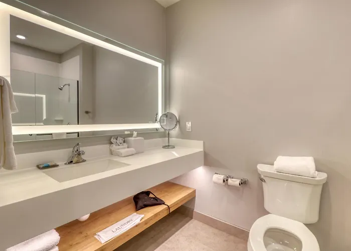 The Lodge At Deadwood