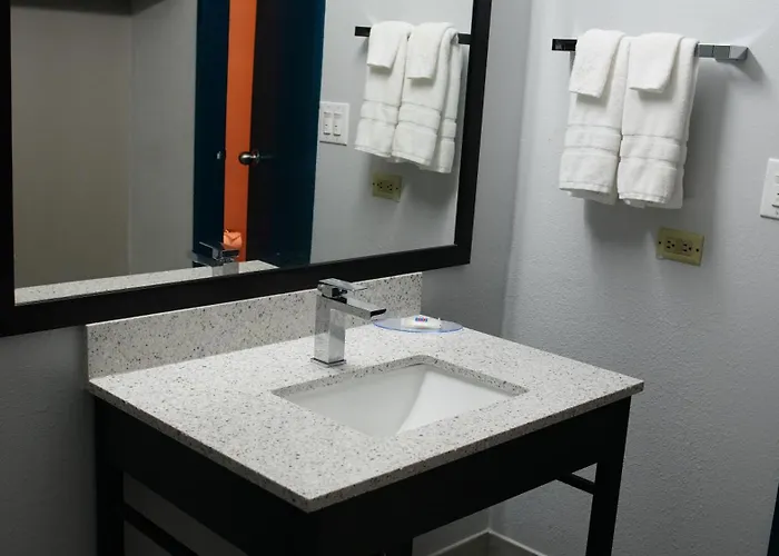 Motel 6-Libertyville, Il