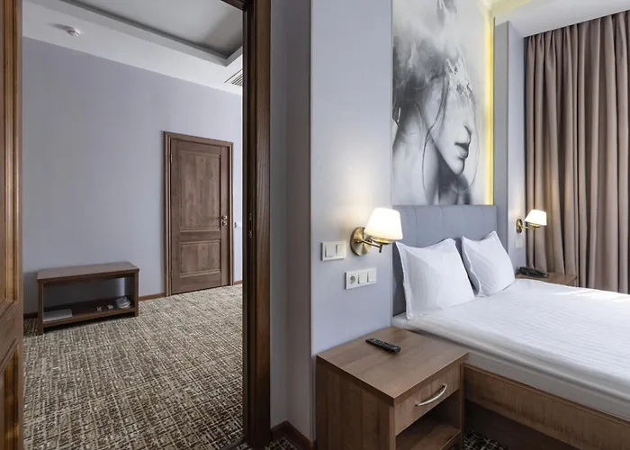 Renion Hills Hotel