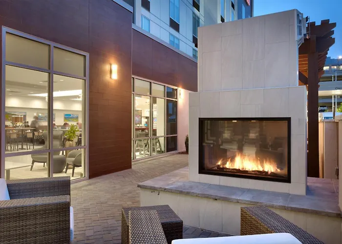 Hilton Garden Inn Downtown