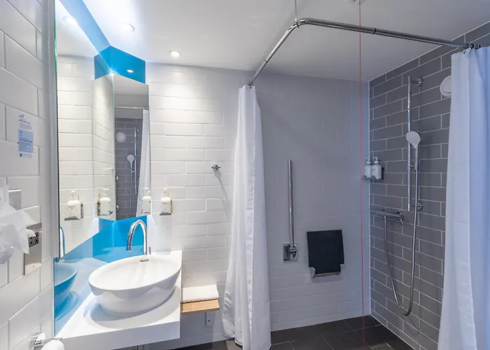 Holiday Inn Express London Croydon By Ihg