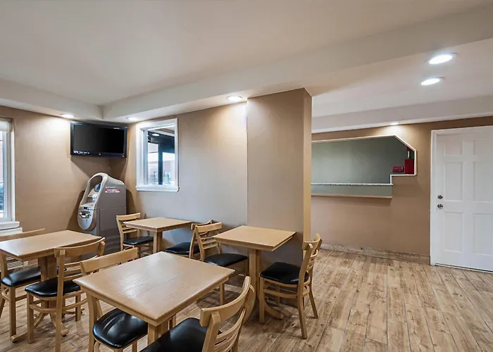 Quality Inn Near Pimlico Racetrack Baltimore