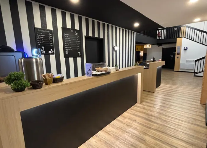 Ibis Avallon