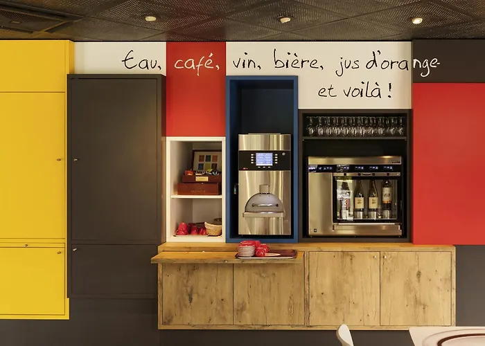 Ibis Évry-