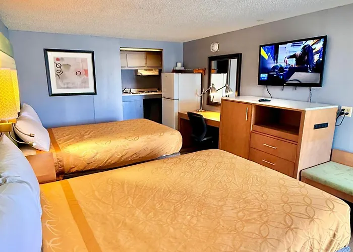 Rodeway Inn Findlay University Area