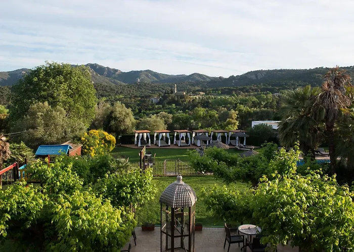 Suites Natura Mas Tapiolas