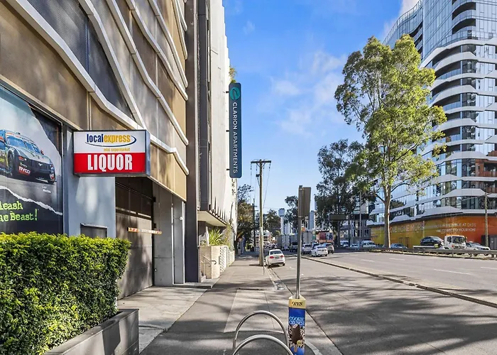 Clarion Apartments South Melbourne