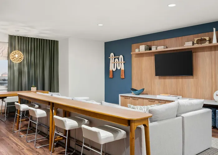 Element Springfield South