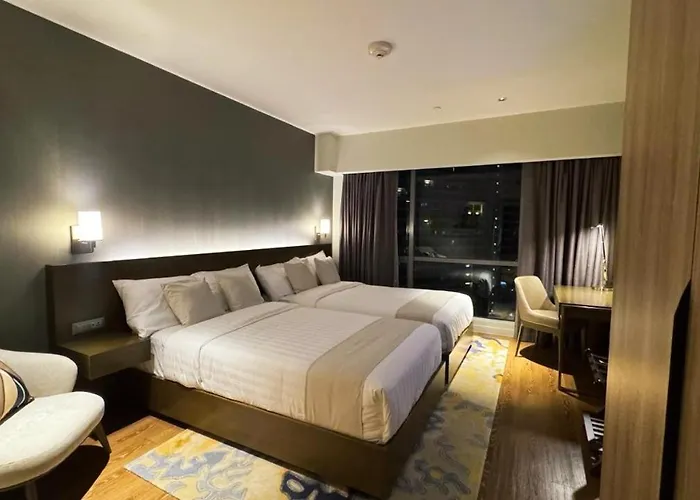 Buena Lux Novotel Manila Hotel Residences Acqua