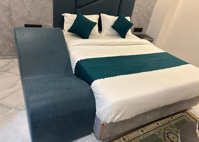 Hotel Prime Sky