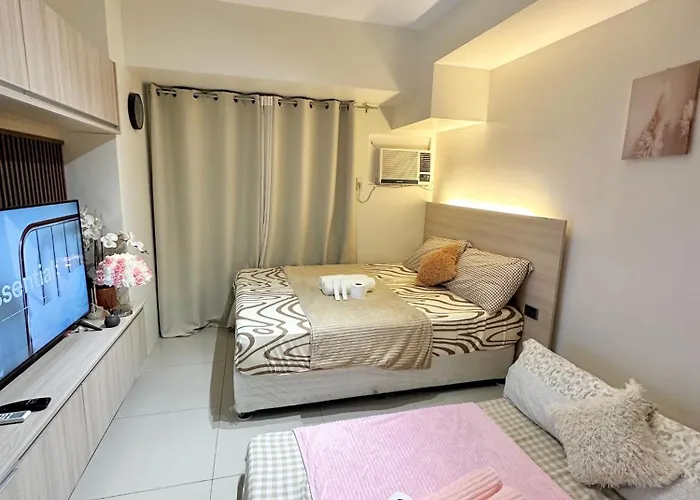 Horizons 101 Studio Unit Near Fuente