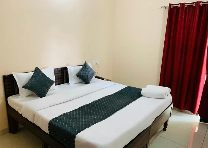 Hotel Mahadev Home-Stay !! Near Chandigarh It'L Airport