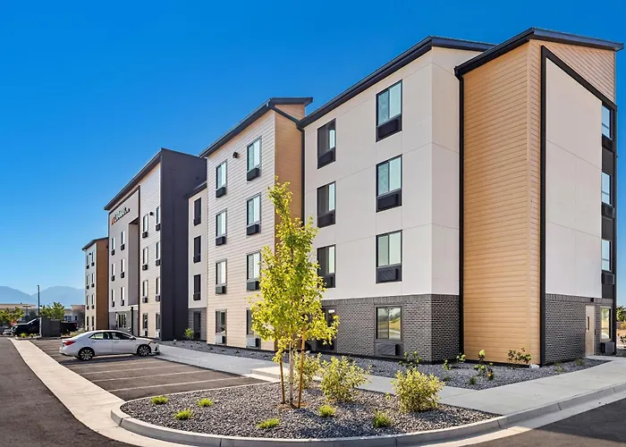Livaway Suites Austin-San Marcos
