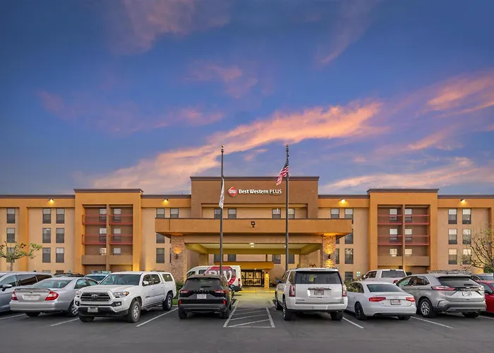 Best Western Plus Fresno Airport Hotel